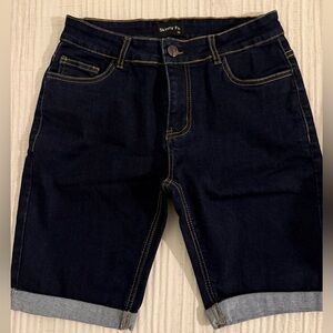Men’s Skinny jean shorts